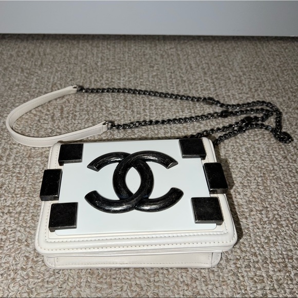 Chanel Authentic Lambskin Brick Lego White Flap Shoulder Crossbody Bag - Picture 6 of 14